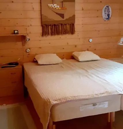 Niki * Telataipale